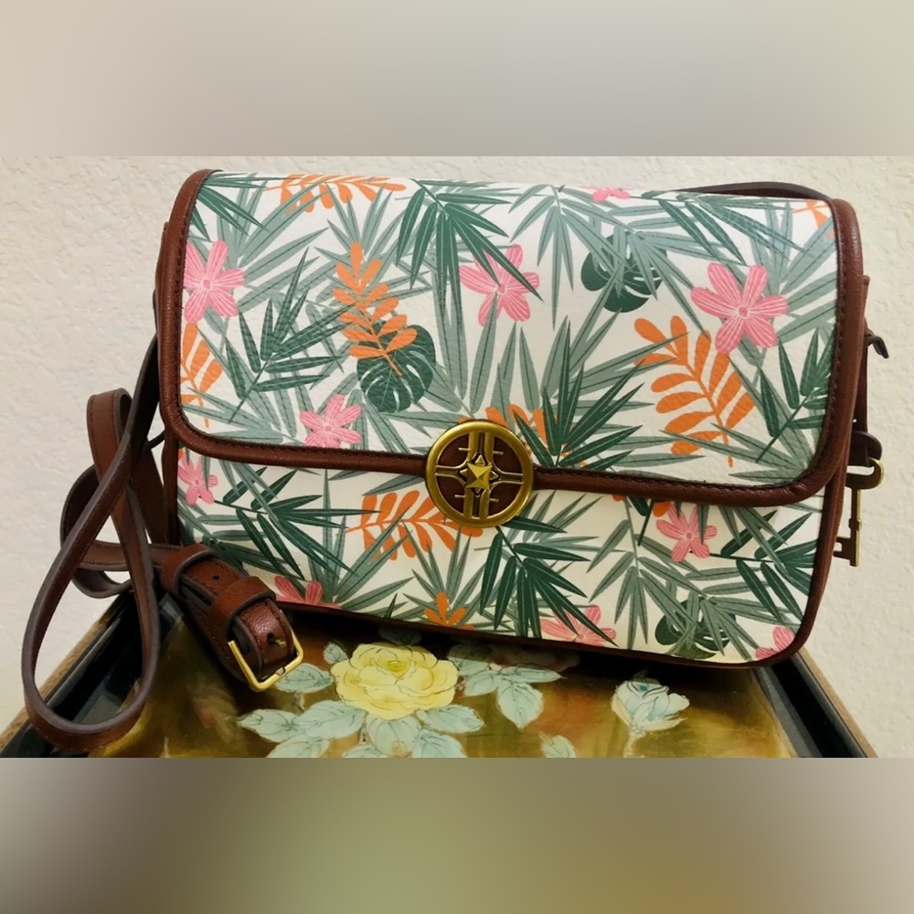 NWT FOSSIL Jasmine Flap Crossbody Shoulder Bag Leaf Green SHB2936322